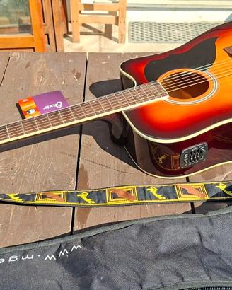 Chitarra Eko acustica elettrificata 