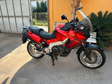 Aprilia Caponord 1000