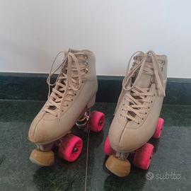 pattini a rotelle 