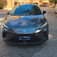 MG4 LUX 64 Kwh Andres Grey
