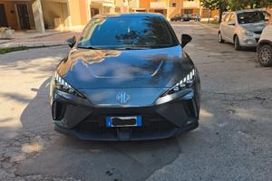 MG4 LUX 64 Kwh Andres Grey