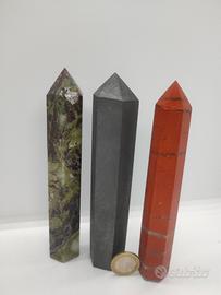 2 Obelischi di pietra naturale, UNO GRATIS!