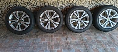 4 cerchi in lega gommati neve alfa romeo Giulietta