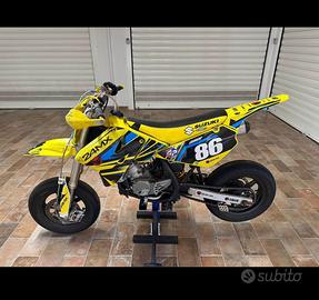 Suzuki rm 85 12 pollici