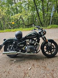 Royal Enfield Super Meteor 650 - Tenuta maniacalme