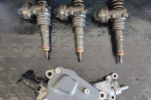 AUDI A 3 1.9 TDI INIETTORI E POMPA