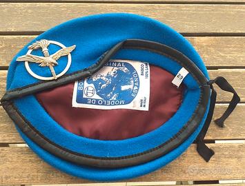 Basco Aviaz. Legg. Esercito anni 80 mai  usato XL