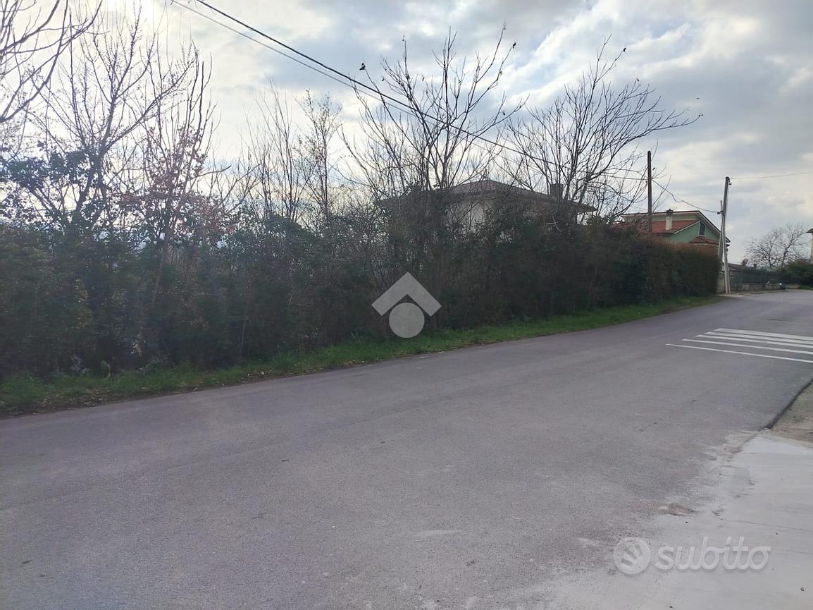 TER. AGRICOLO A TAURASI - Vista 3