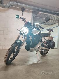 Super soco TC-MAX moto full elettric