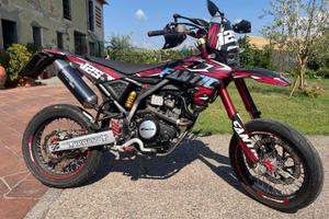 Fantic 125 competition motard