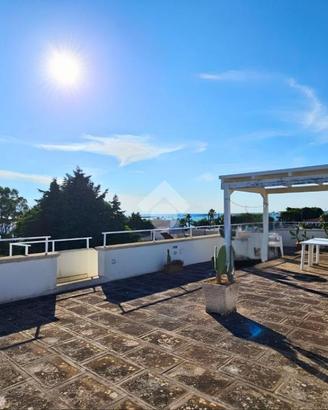 VILLA SINGOLA A PORTO CESAREO