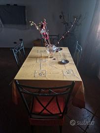 Tavolo di Vetro con 4 Sedie