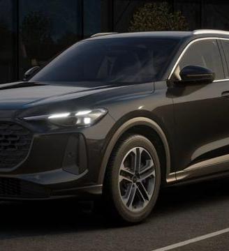 AUDI Q5 TDI Stronic q ACC MMI Gancio € 799 garan