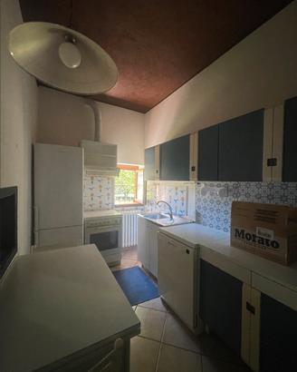 Cucina componibile vintage anni 60 tenta benissimo