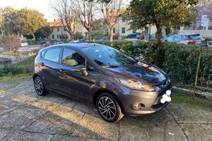 FORD FIESTA PER NEOPATENTATI