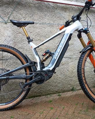 E-MTB Bulls