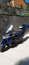 Scooter SUZUKI Burgman 250