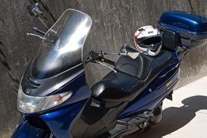 Scooter SUZUKI Burgman 250