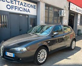 Alfa Romeo 147 1.6 16V TS (105) 5 porte Distinctiv