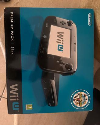 Wii U Premium Pack + 8 Giochi + 2 Joystick