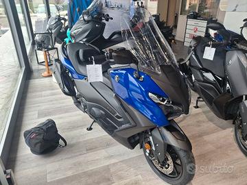 Yamaha TMAX 560 Icon Blue