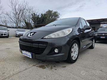 Peugeot 207 1.4 8V 75CV 5p. Active