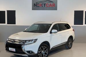 Mitsubishi Outlander 2.2 DI-D 4x4 7p Navi