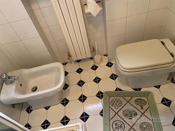 Lavabo+wc+bidet+doccia+mobile bagno
