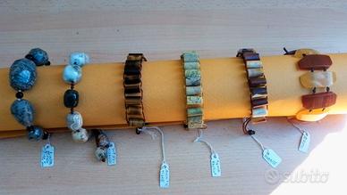 6 bracciali in pietre dure