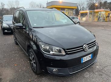 Volkswagen touran 1.4 benzina metano dsg