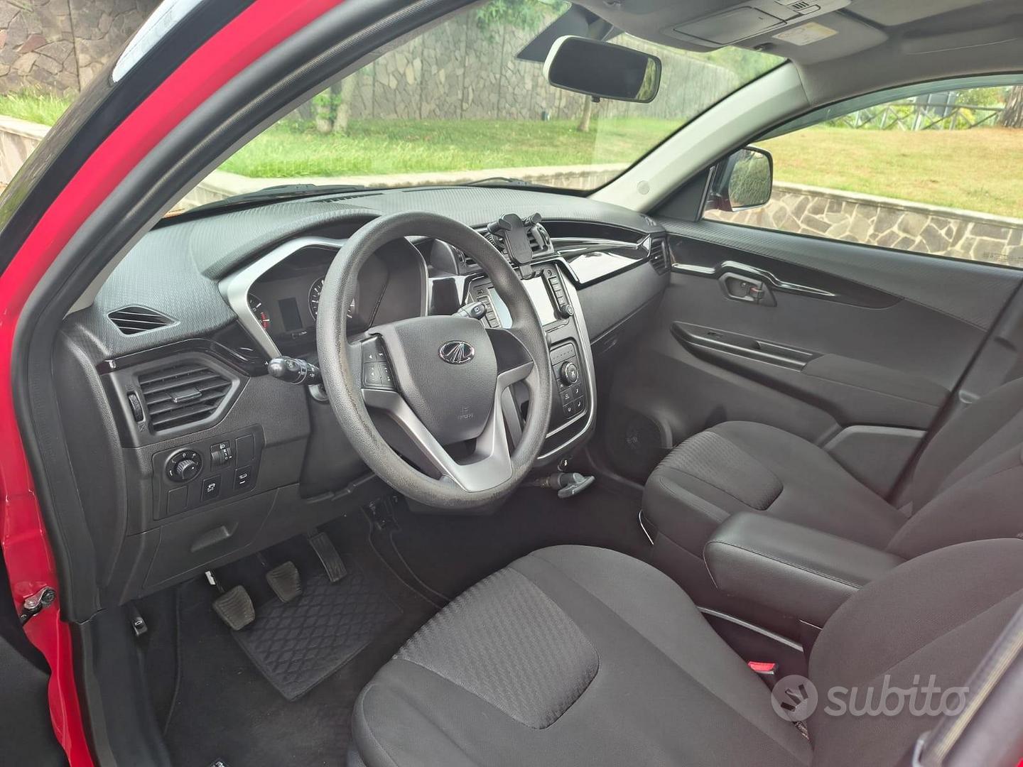 Mahindra Kuv100 Nxt 2019 photo 5