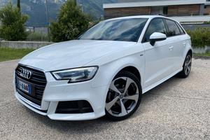 Audi A3 SPB 2.0 TDI S tronic >SEMBRA NUOVA !!!