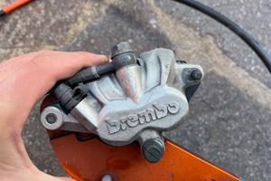PINZA ANTERIORE BREMBO KTM EXC 2010-2016 ENDURO/SM