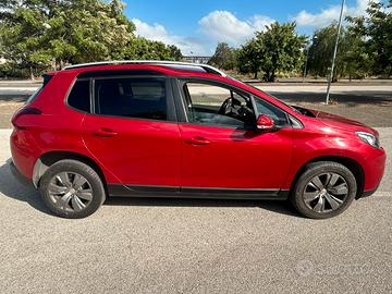 Peugeot 2008 1.5 crdi con solo 18500 km originali