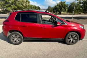 Peugeot 2008 1.5 crdi con solo 18500 km originali
