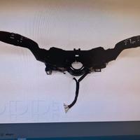 devioluci toyota yaris cross 