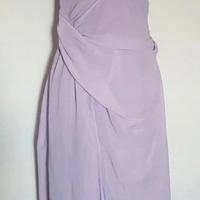 Abito lungo lilla con allacciatura al collo 

