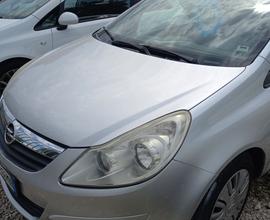 Opel Corsa 1.2 3 porte Club adatta x neopatentati