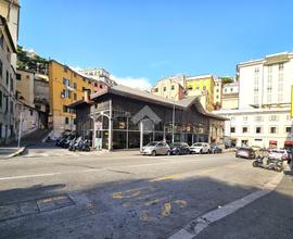 2 LOCALI A GENOVA