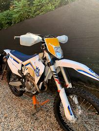 Husqvarna FE 250 heritage