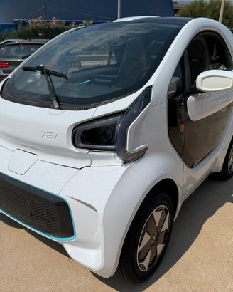 auto xev cilindrata 125