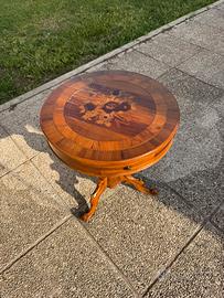 Tavolino in legno