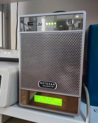 NAS Netgear Readynas NV+ 4x1Tb WD Red