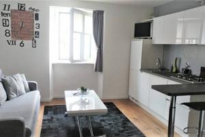 AD.ZE PIAZZA GOLDONI bilocale ristrutturato e arre