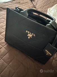 Borsa prada