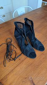 scarpa elegante con tacco