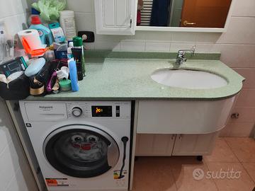 Mobile bagno con specchio