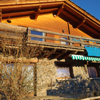 Villa indipendente con giardino e vista