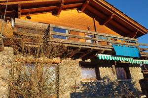 Villa indipendente con giardino e vista