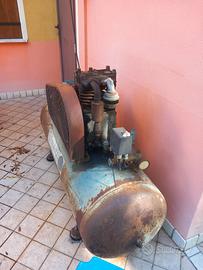 compressore  300Lt  380 volt